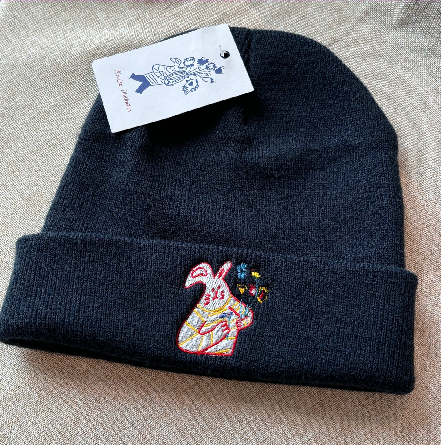Beanie - Bunny sending you flowers
