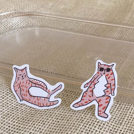 Vinyl sticker -My cat is chilling (Set of 2)